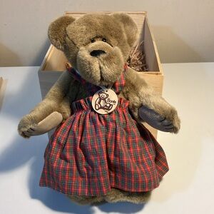 Bonita Bear Tessica First Edition Limited #1402.